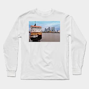 Canary Wharf London Docklands England UK Long Sleeve T-Shirt